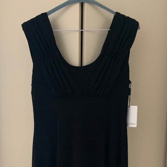 Great for NYE! NWT Calvin Klein "Little Black Dress" (fits large) - Picture 3 of 5